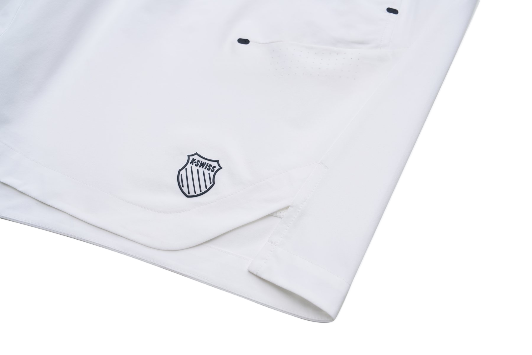 WOVEN SHORTS