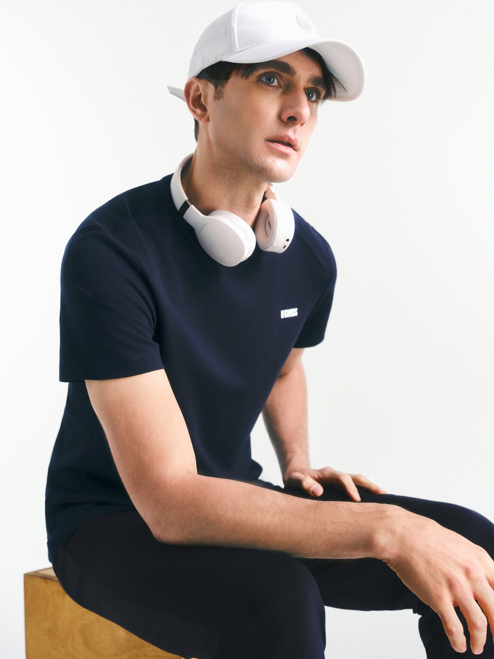 SHORT SLEEVE T-SHIRT
