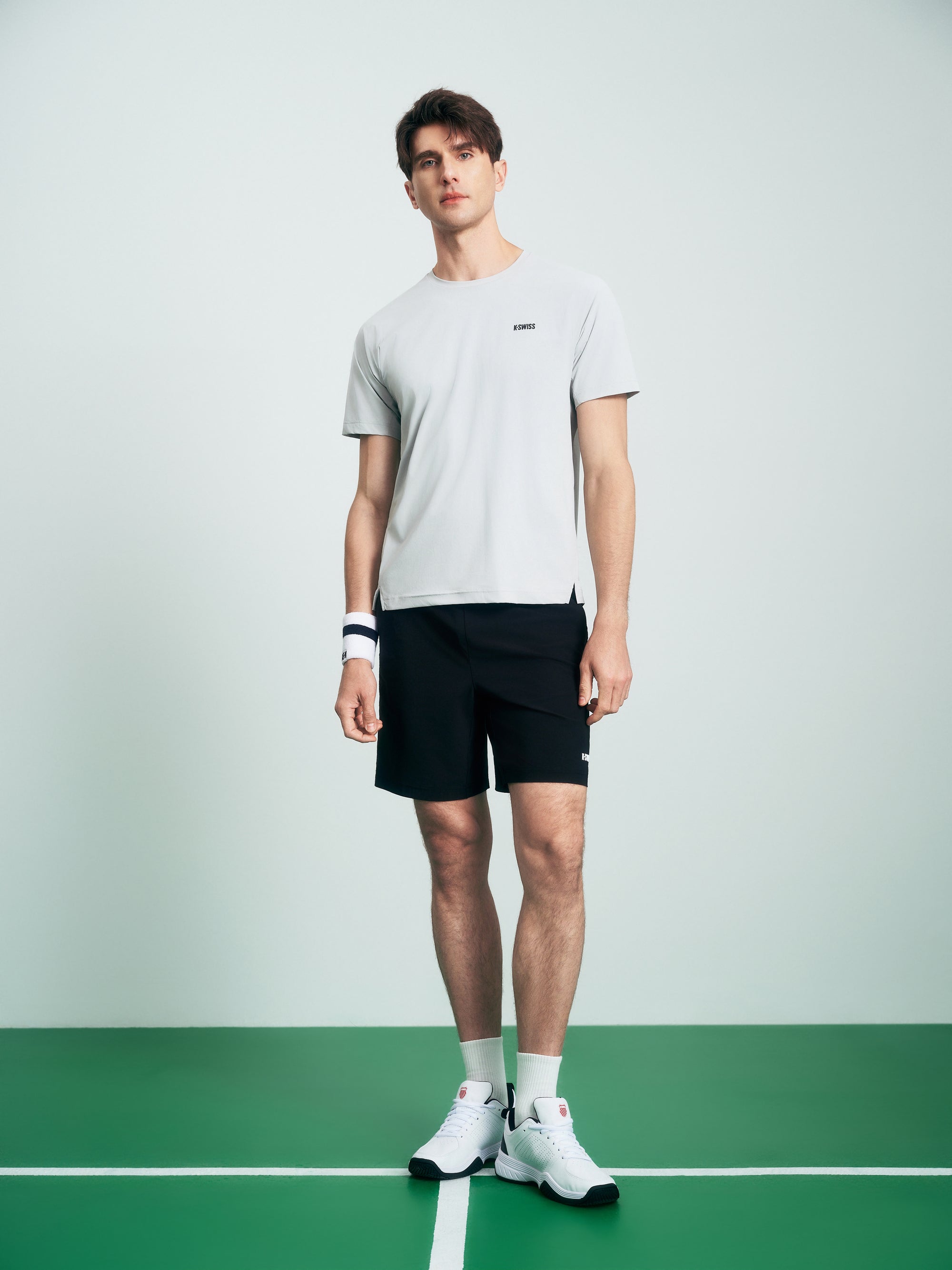 SHORT SLEEVE T-SHIRT