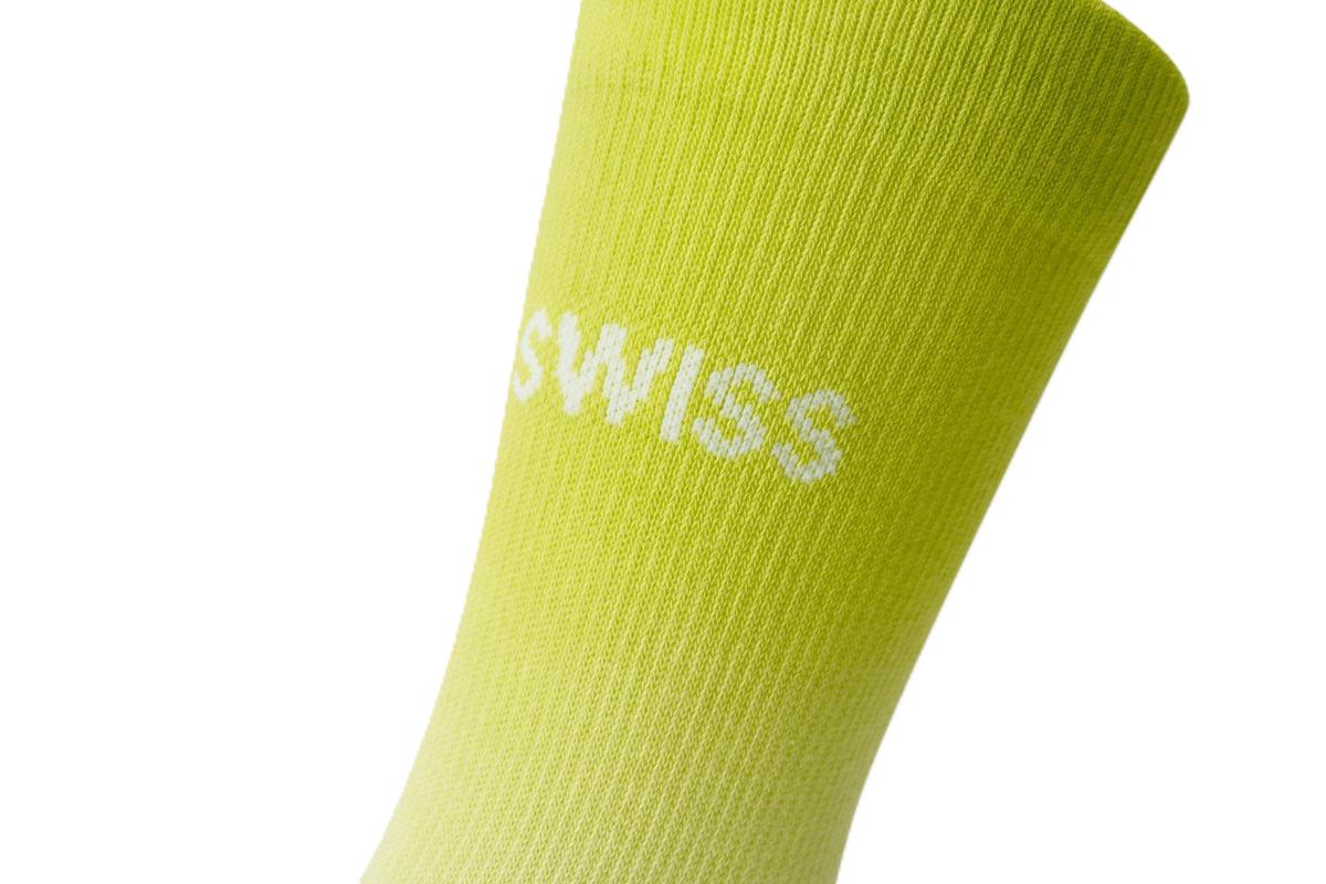 FLAT HIGH CREW SOCKS